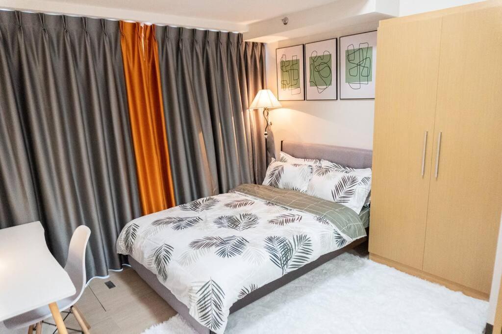 A2J Luxury 2Br Bgc Uptown Suite Near Uptown Mall มะนิลา ภายนอก รูปภาพ