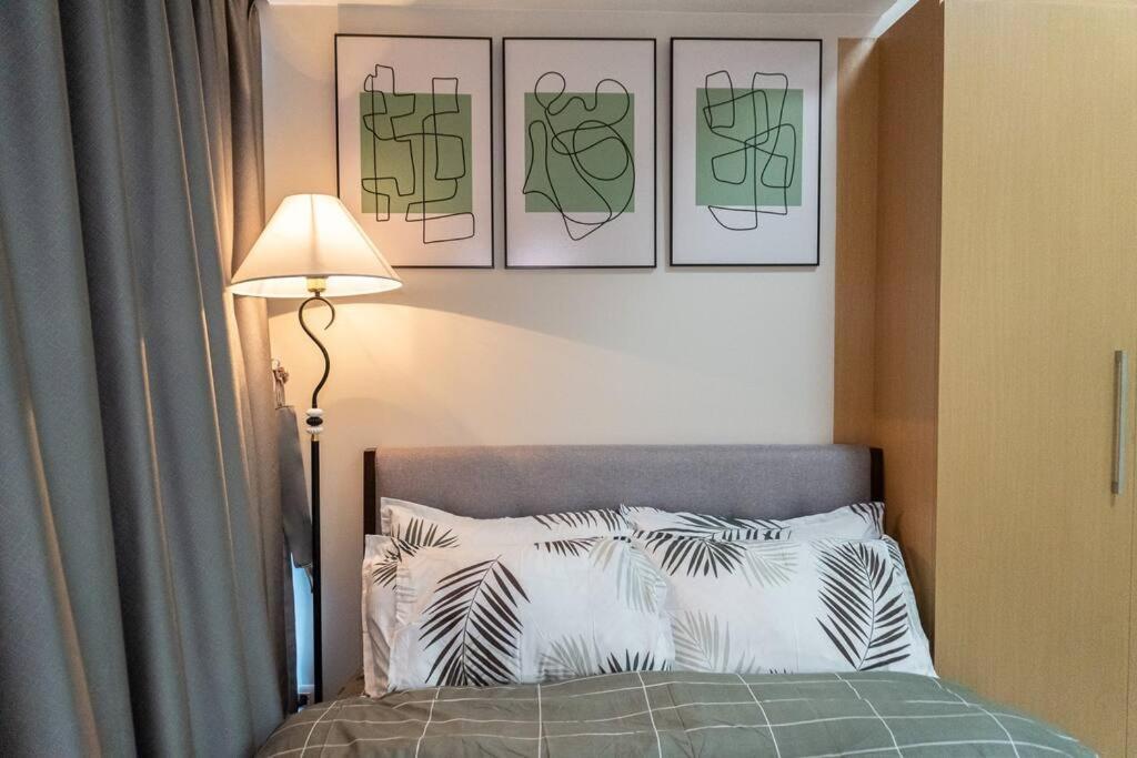 A2J Luxury 2Br Bgc Uptown Suite Near Uptown Mall มะนิลา ภายนอก รูปภาพ
